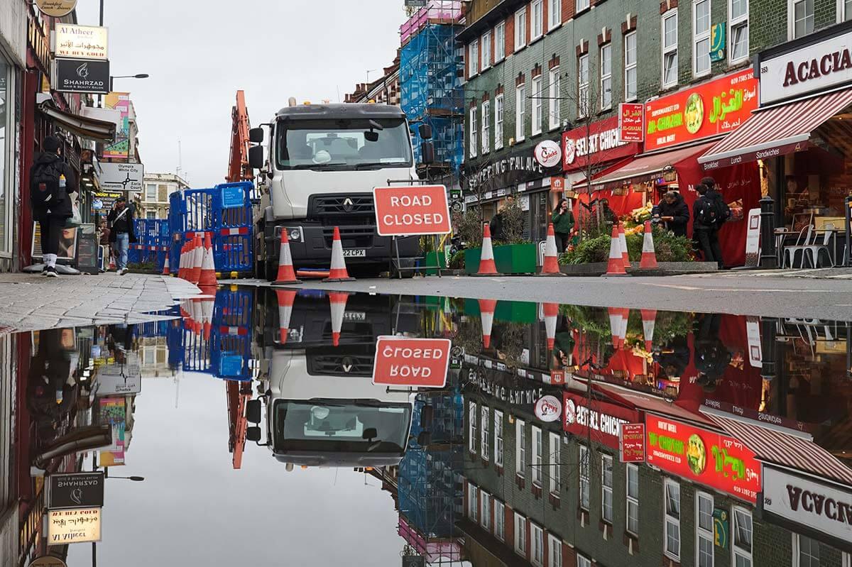 Thames Water roadworks on North End Road to remove a large concrete-berg from the sewer pipes