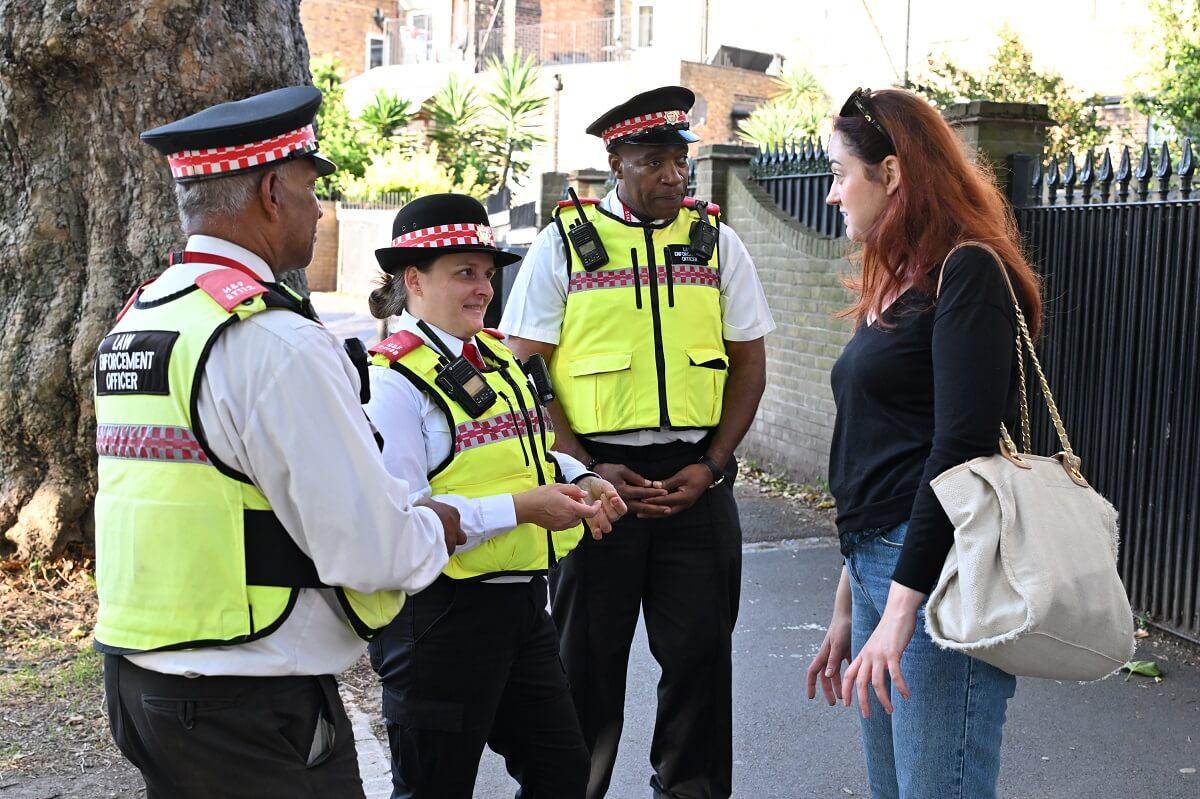 H&F Law Enforcement Officers engaging with residents about the new anti-harassment measures in Eelbrook Common, Fulham