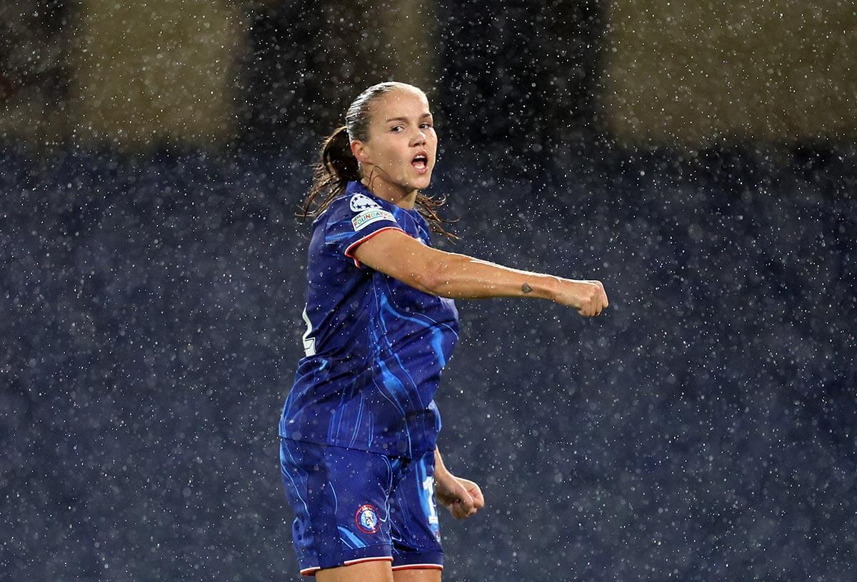 Guro Reiten celebrates after scoring Chelsea Women's second goal from the penalty spot