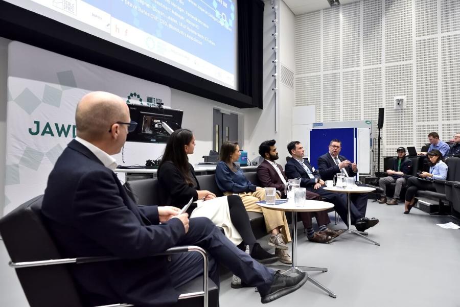 Cllr Stephen Cowan (right) speaking on how life sciences can bring health and wealth to the UK and beyond