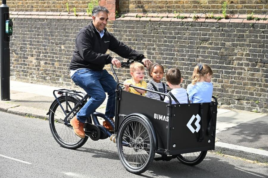 The event offered a chance to trial different types of cargo bike to help residents find the right fit